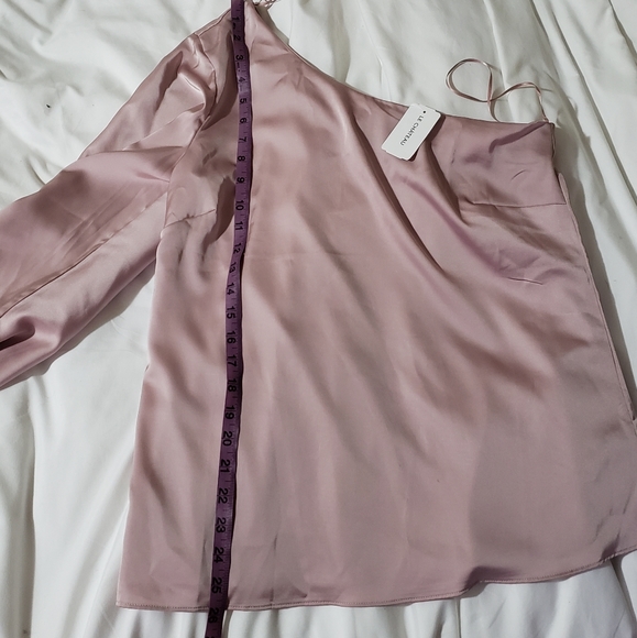 One shoulder top - Picture 5 of 9